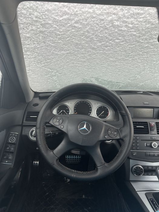 Mercedes C-class W204