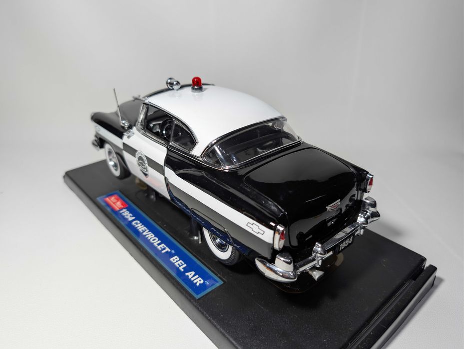 Macheta Sun Star 1:18, 1954 Chevrolet Bel Air Police