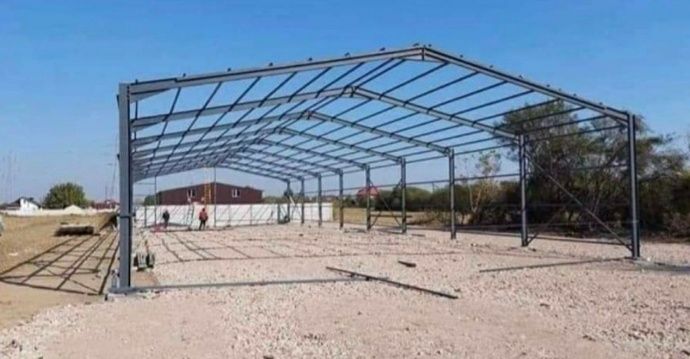 Vand structura metalica pentru hala de 10X20X4 metri confectionata din