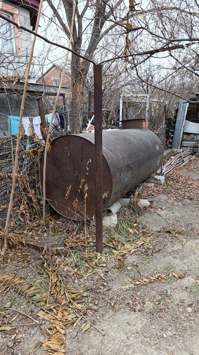 Продам ёмкость 4 куба