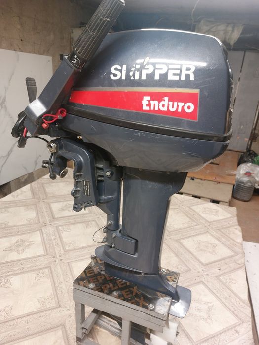 Продам лодочный мотор Sklper 9.9