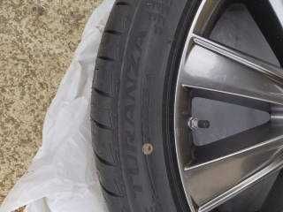 Оригинални чисто нови джанти с гуми мазда 6 made in Japan