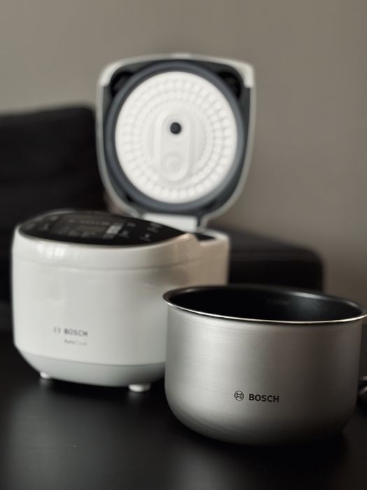 Мултикукър Bosch AutoCook (MUC11W12)