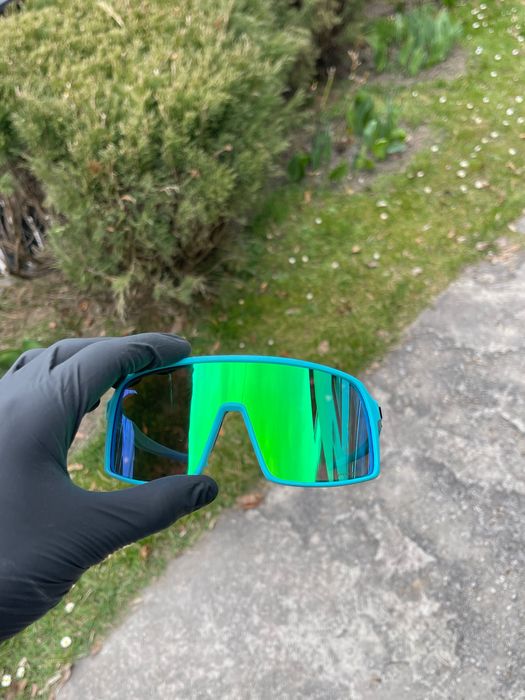 Oakley Sutro Light blue