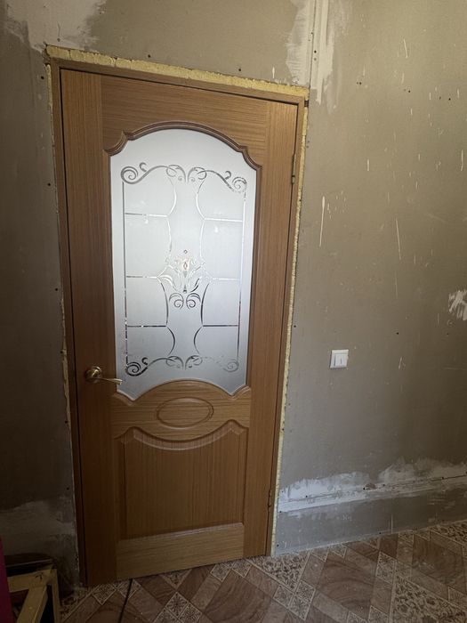 продам двери б/у