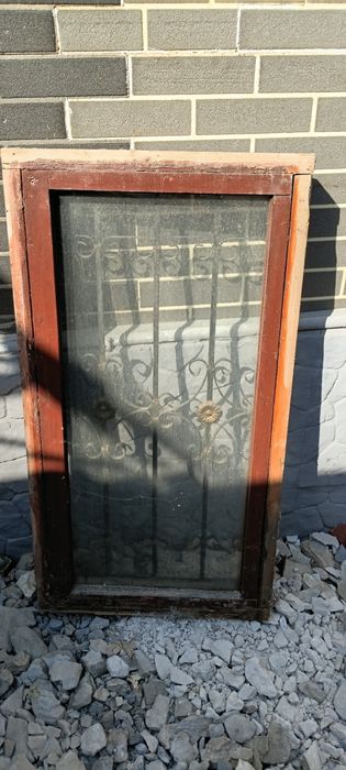 Срочно продам окна, двери