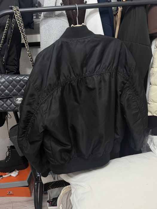 Бомбер бершка отличный