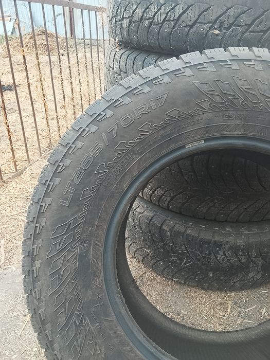 Продам шины nokian