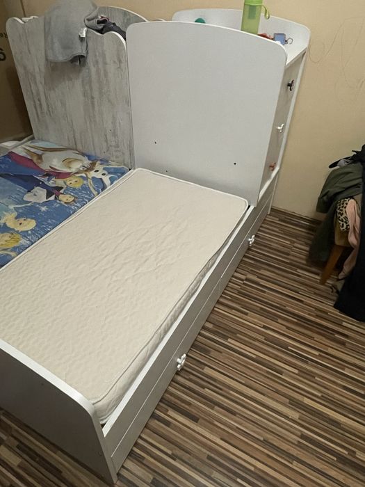 2 броя детски легла 3 в 1