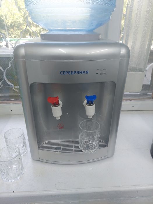 Продам диспенсер