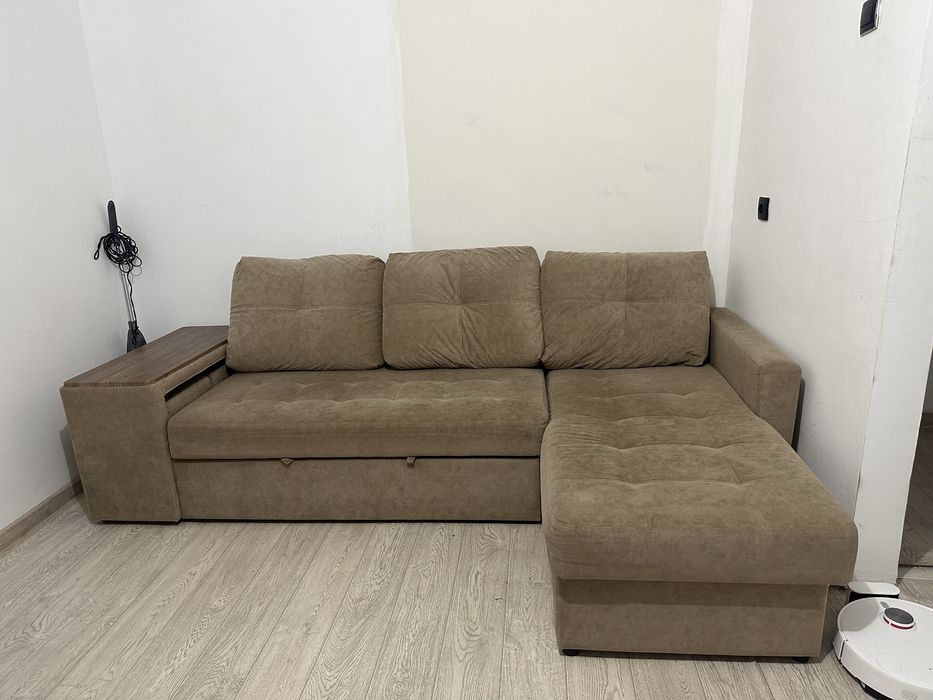 Продам диван срочно