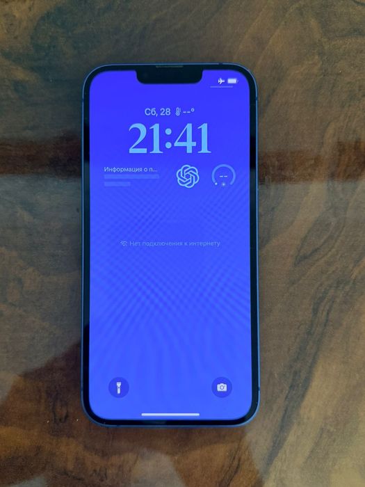 iPhone 13, 128 Gb в хорошем состоянии