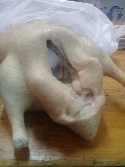 Продам  мясо  домашних  уток  2500 тнг кг