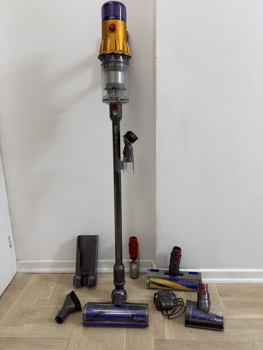 Прахосмукачка Дайсън