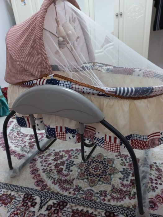 Шезлонги для новорождённых