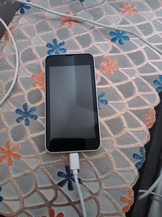 Telefon Nokia merge bine