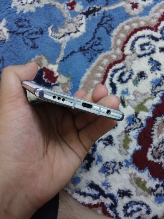Lg velvet 5g ideal xolatda