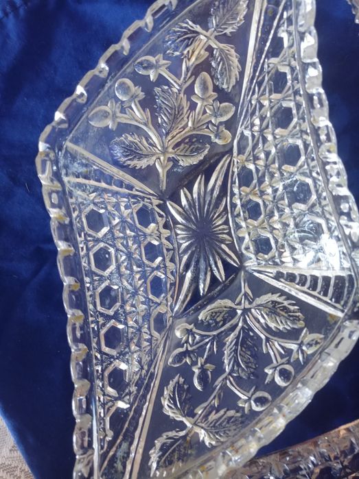 Продаю хрустальную посуду