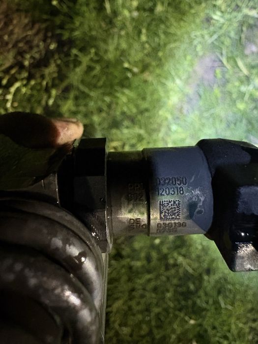 Дюзи Сименс 2.0 140 BKP помпа дюза