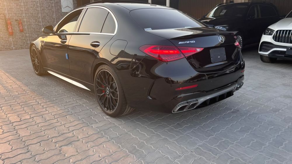Mercedes Benz AMG W206 6.3 S Performance
