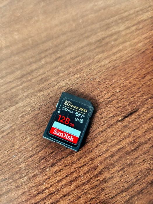 Panasonic Lumix GH5 + Sigma 16mm f/1.4 | Kit complet | 3229 shutter count