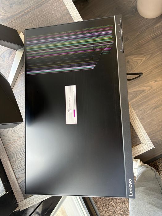 Amanet F28: Monitor Lenovo L22-4e (p)