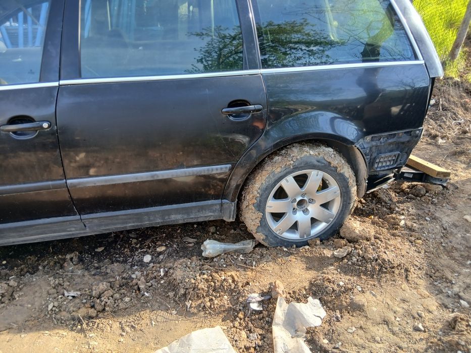 Фар за пассат b5.5 0886658692