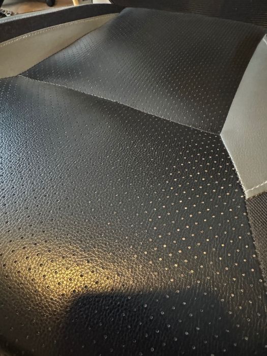 ОФИС СТОЛ леко използван