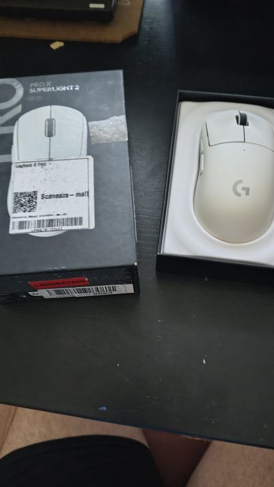 Vând Logitech g pro x superlight