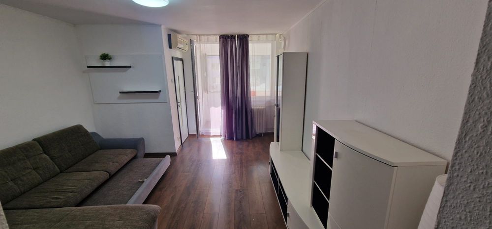 Garsoniera de inchiriat