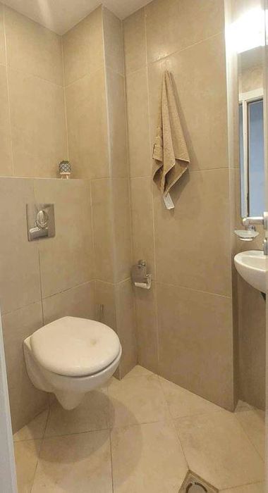 Дава се под наем Четиристаен апартамент в Варна, Център - 100 кв.м за 772.65 € - Снимка #4