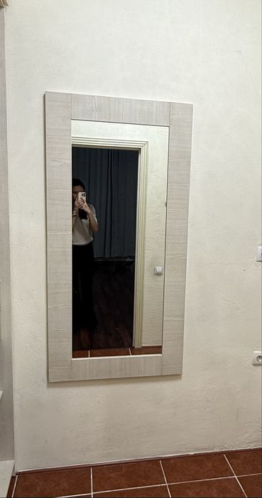 Продаю хорошую б/у мебель