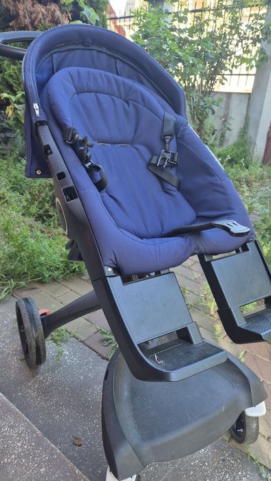 Carucior 3 in 1 Stokke V6