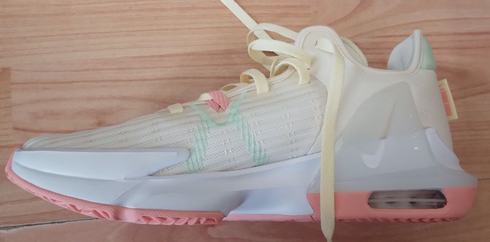 Мъжки спортни маратонки 43 номер