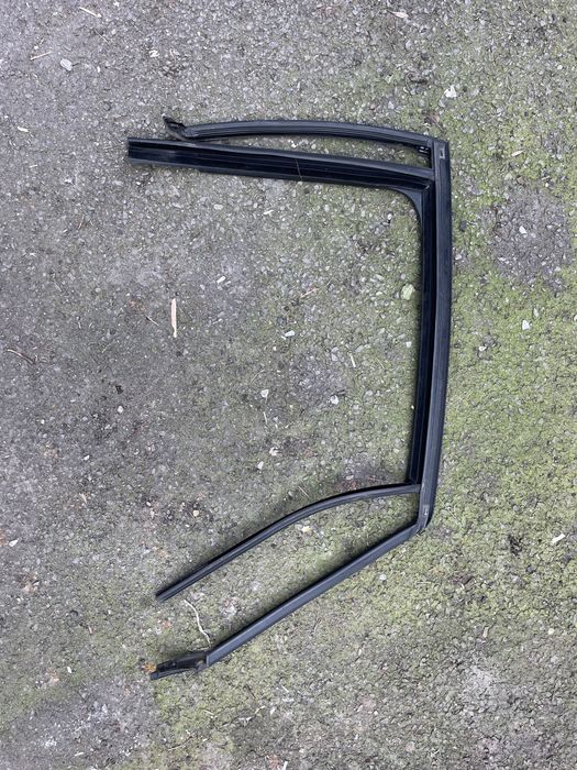Vand Piese Auto Originale VW / SKODA / SEAT – Bare + Accesorii