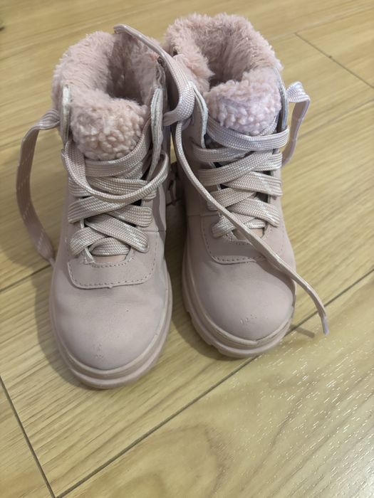 Ghete iarna, marimea 24, H&M