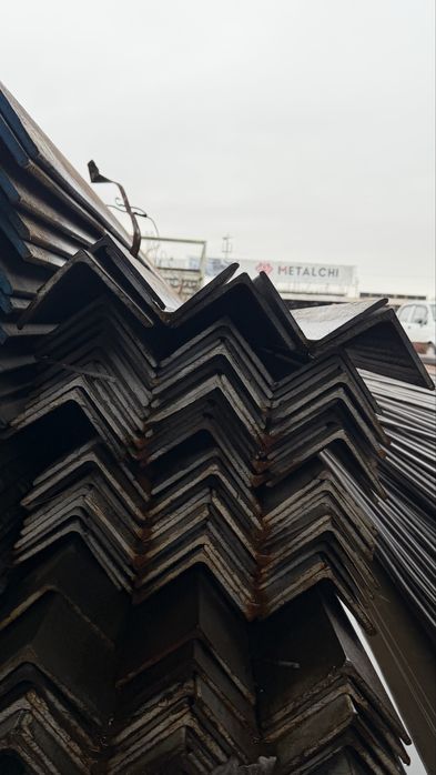 Ugalok 100 6*.   99 000 som  metalicheski