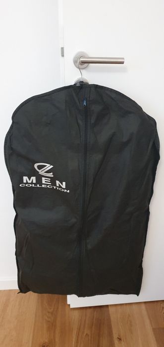 Costum barbati 44 / M / Slim fit / bleumarin