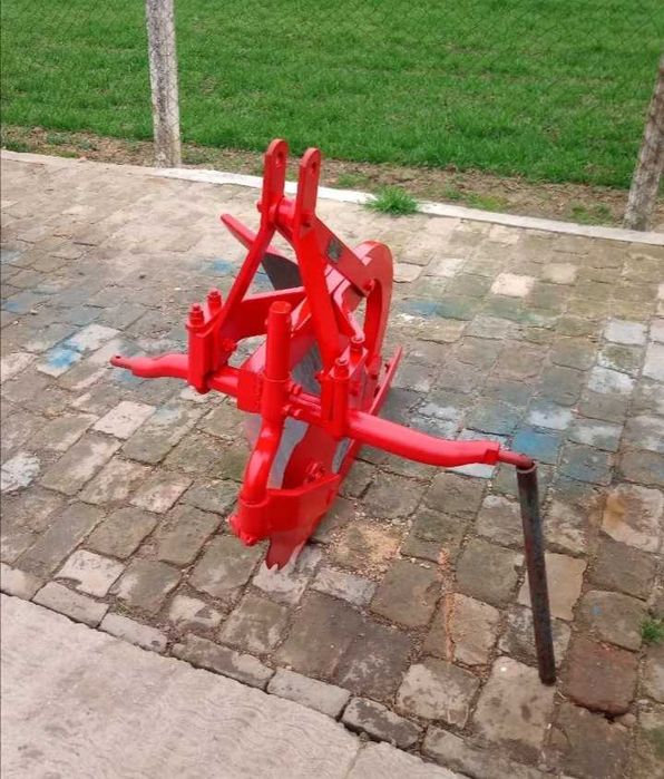 Plug 1 brazda plug tractor gradina