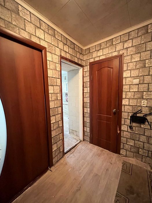 Продам 1 комн кв 12мкр Бывшее МСО