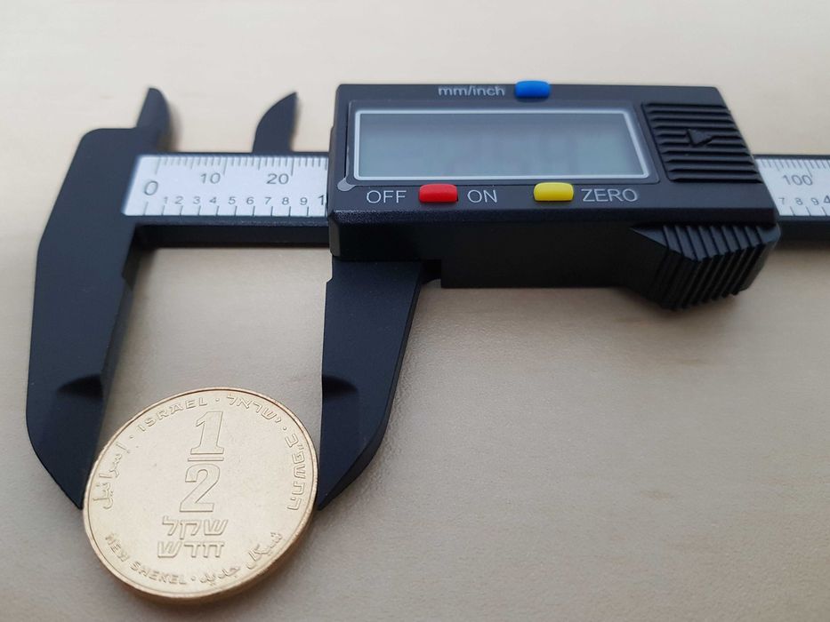 Дигитален шублер  (0 - 150 mm)