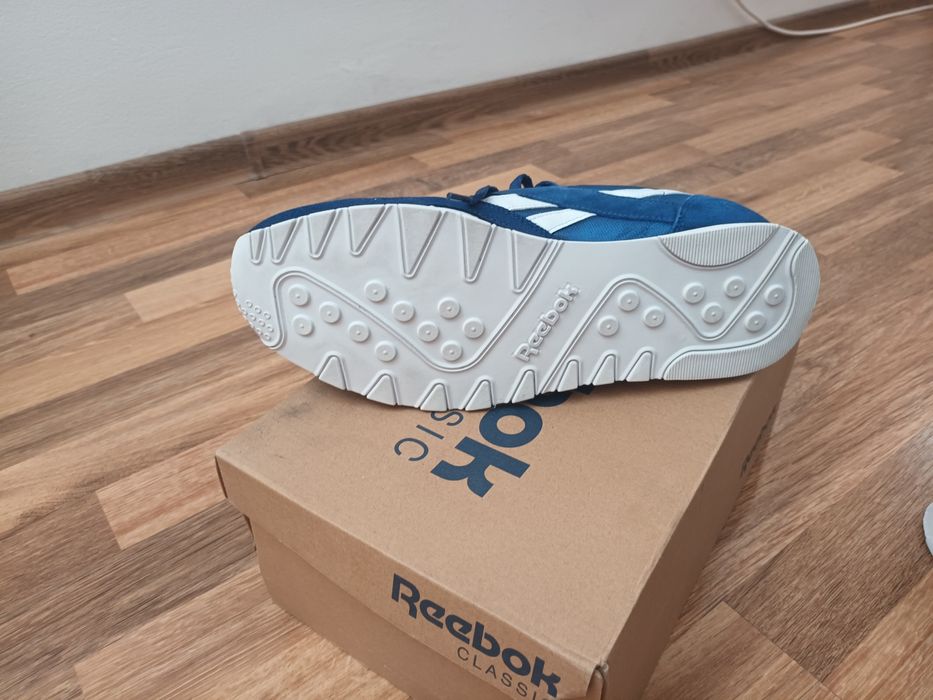 Adidasi Reebok Classic