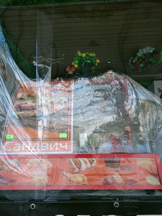 Топла витрина от Мерт М