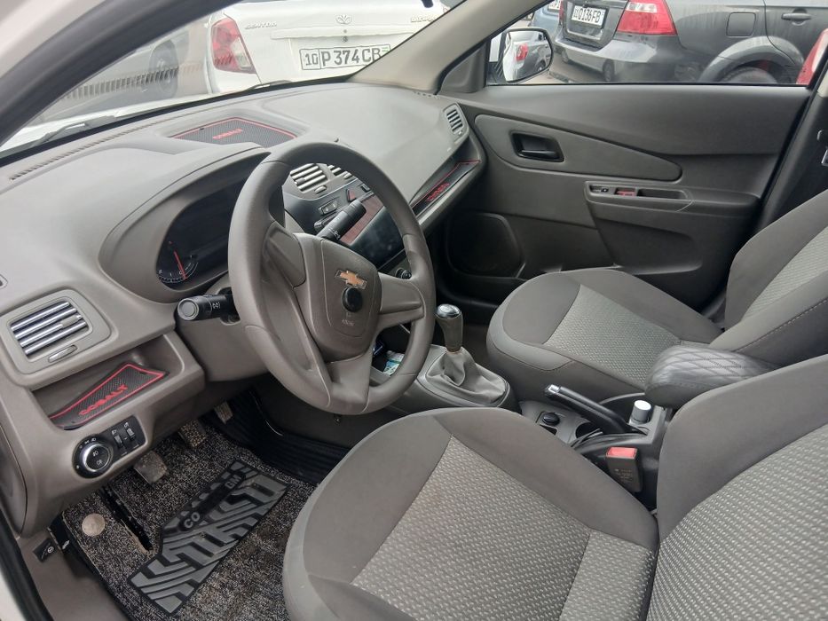 Cobalt 2020 mexanika sotiladi.