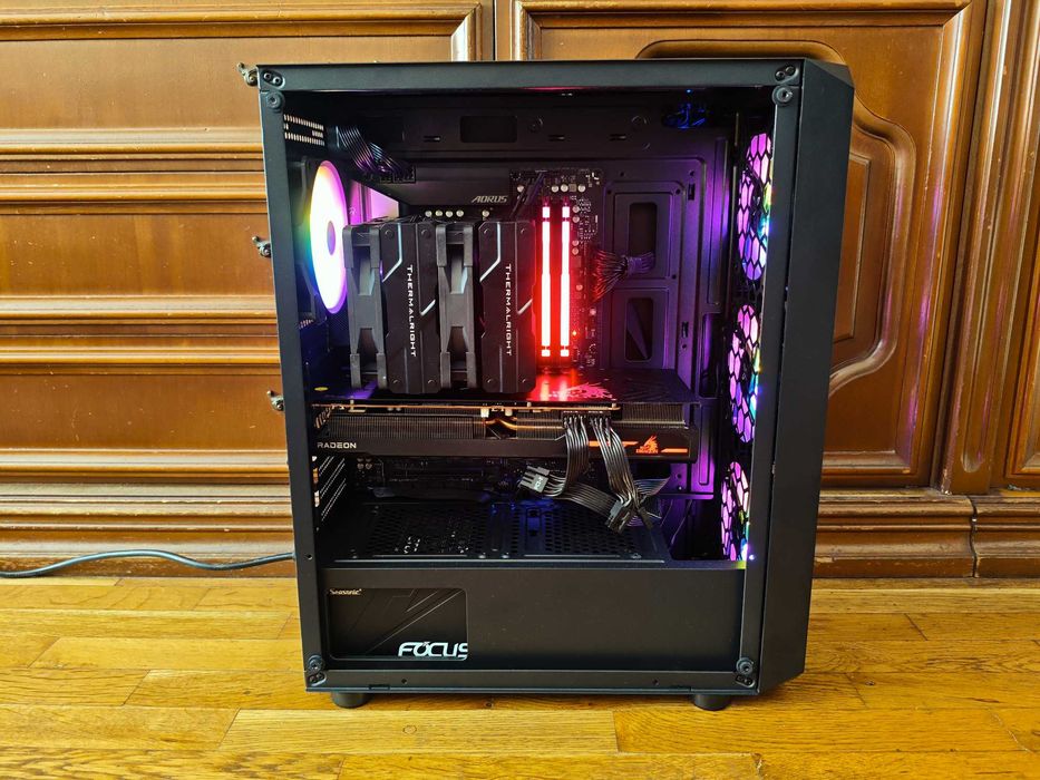Gaming PC с Ryzen 7 7700X/ 32GB DDR5/ RX 6800 XT 16GB/ 512GB/ 850W