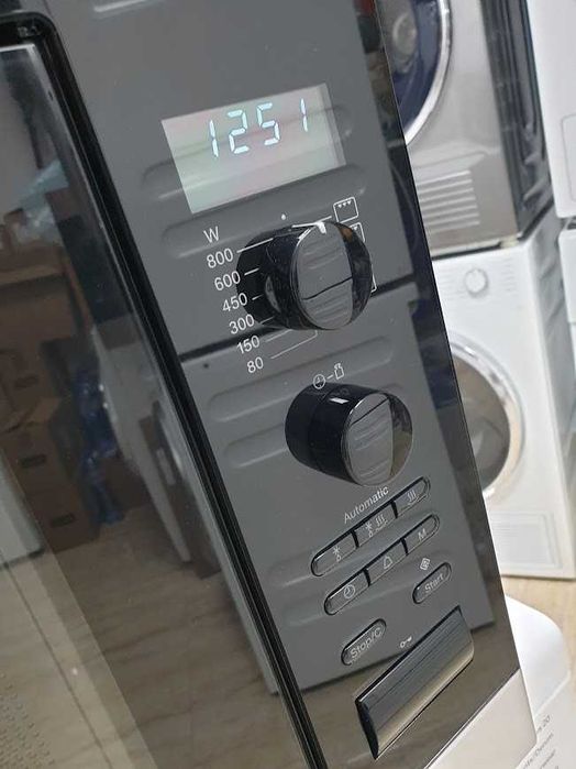 17L - Miele M6022 Микровълнова Фурна с Грил за вграждане