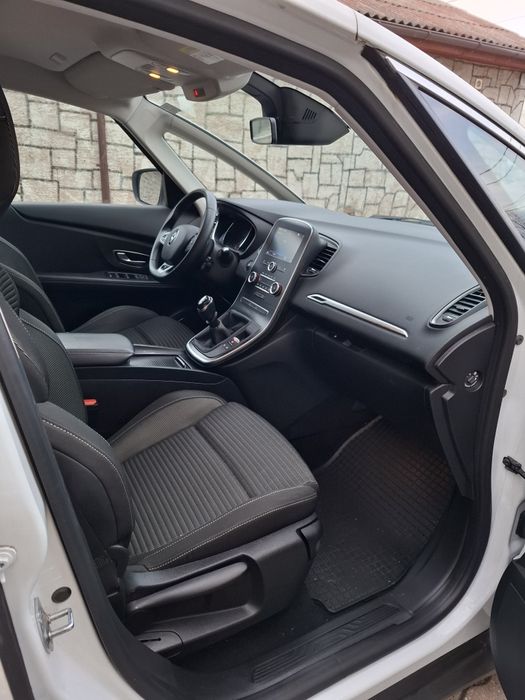 Vând Renault Grande Scenic IV 1750cm³,120cp,fabr.2021,7 lucuri, euro6