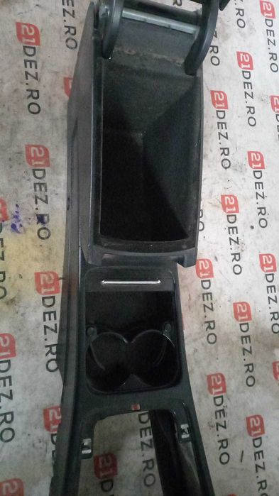 Cotiera de piele pentru VW Passat CC , compatibila Passat B6 si B7