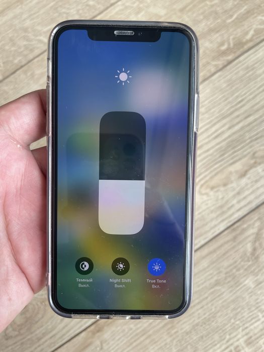Продам iphone X 256