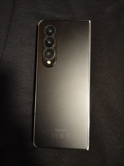 Vand samsung galaxi zfold 4